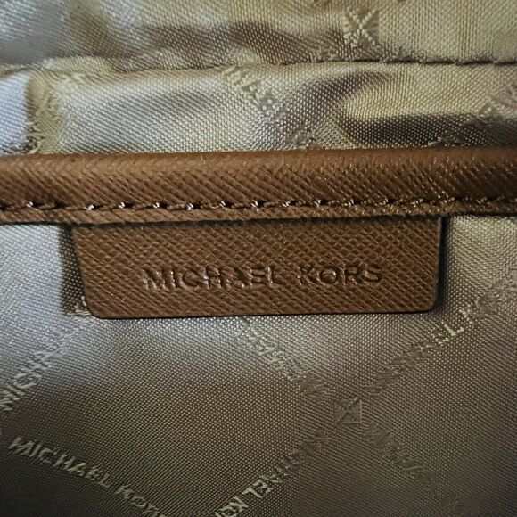 MICHAEL KORS Jet Set Item Luggage Leather Zip Chain East West Crossbody Bag - Picture 9 of 11